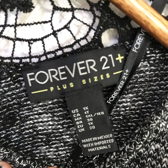 🍋 Forever 21 + thin knit lace back sweater 1X - Picture 6 of 6